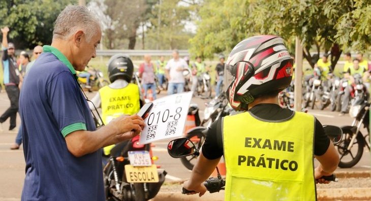 Nova regra eleva índice de aprovação nos exames práticos de direção em Mato Grosso do Sul