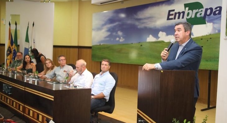 Governo de MS reafirma apoio à produção de pesquisa e desenvolvimento da pecuária no Estado