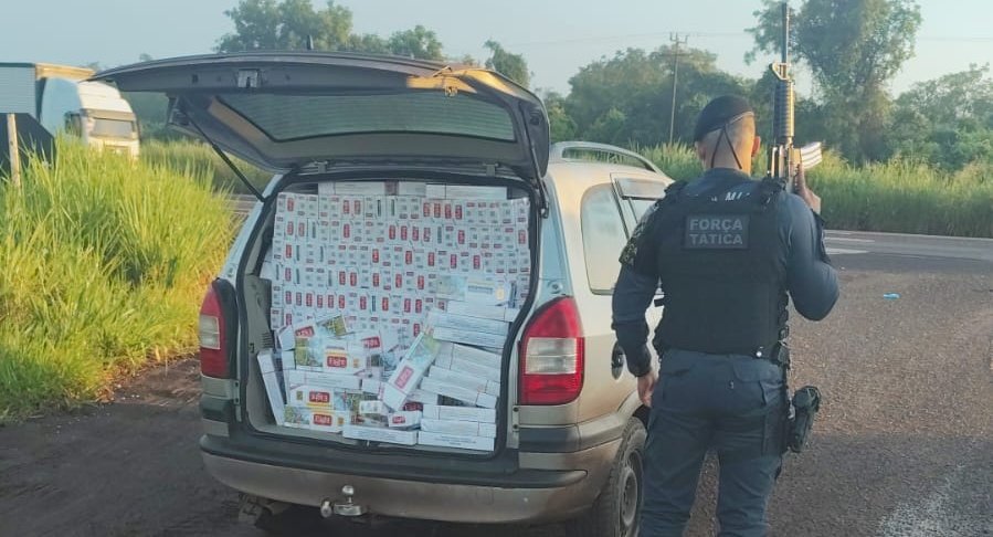 Polícia Militar apreende carga de cigarros na região de Nova Casa Verde