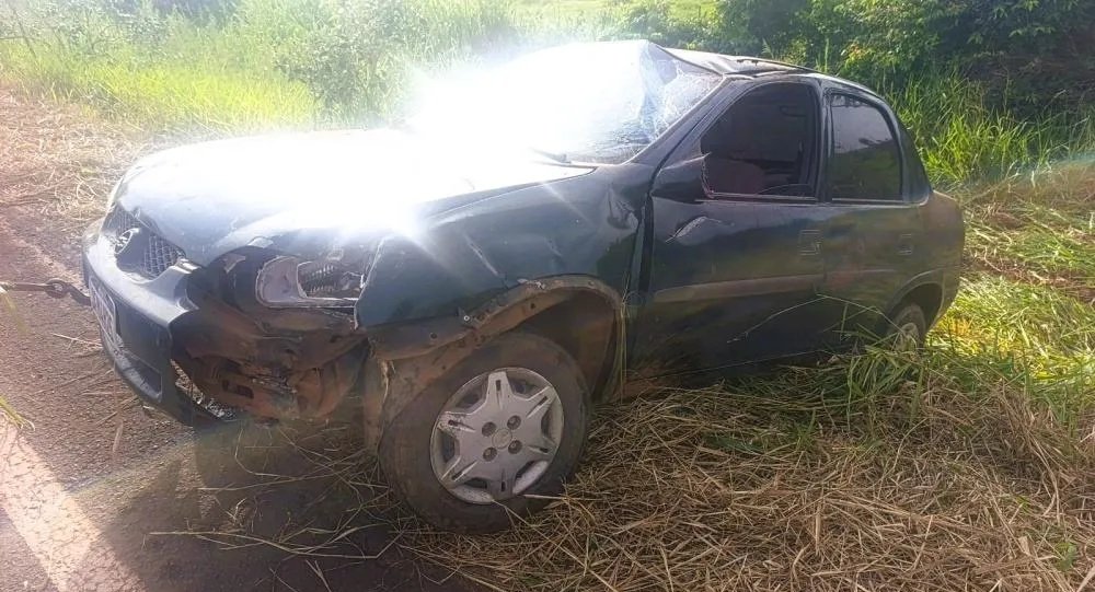 Dois homens ficam feridos em capotagem na MS-395, entre Bataguassu e Anaurilândia