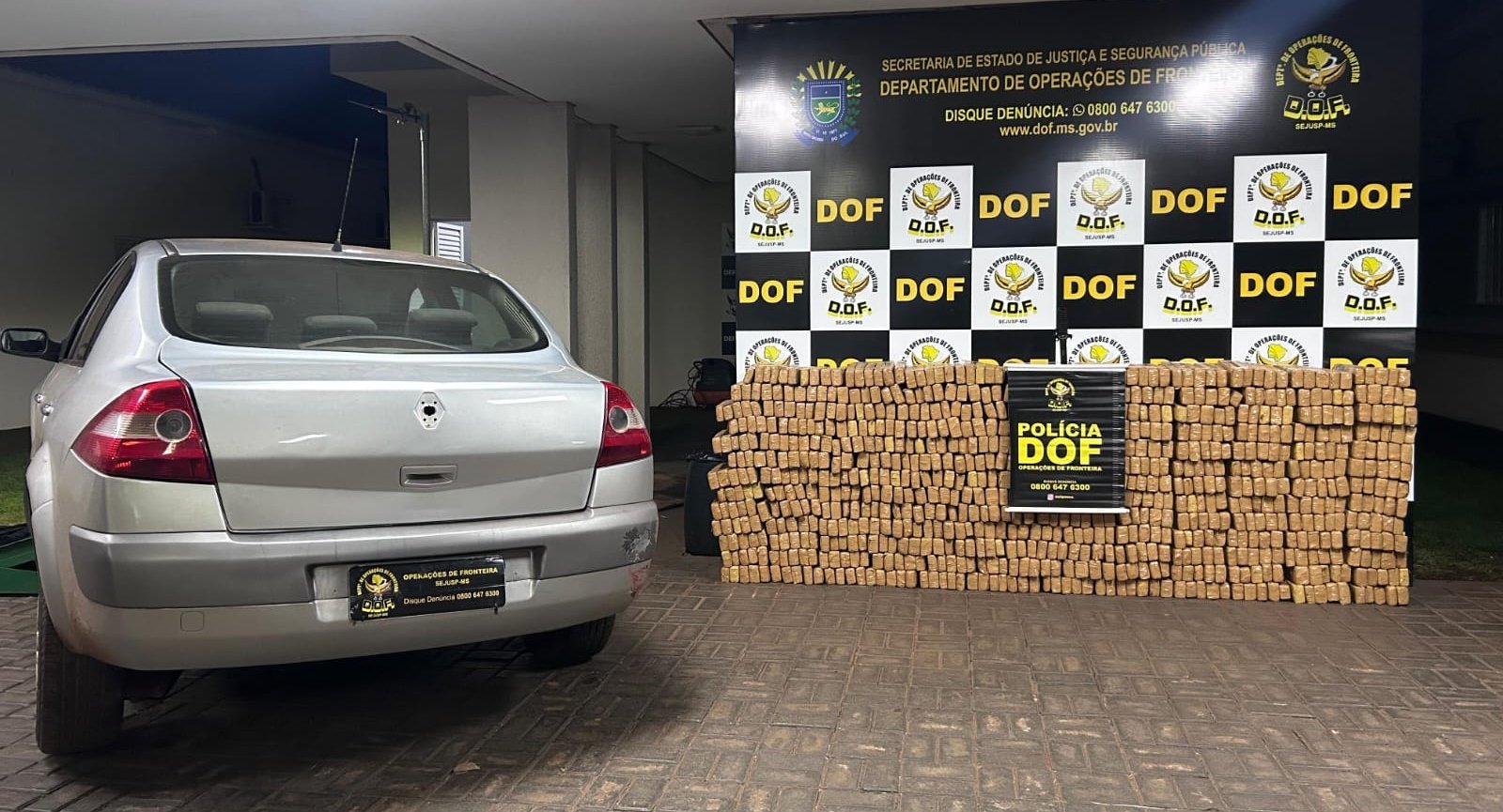 Tentativa de fuga acaba mal e grupo é detido com meia tonelada de maconha em Batayporã