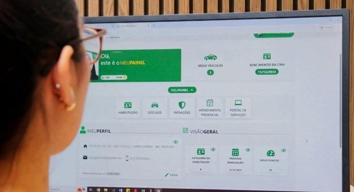 Mais de 5 milhões de consultas online marcam primeiro ano do Portal Meu Detran de Mato Grosso do Sul