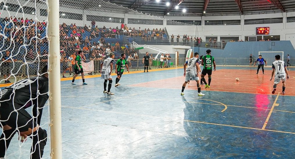 Finais do Campeonato Municipal de Futsal consagram campeões nesta sexta-feira (08) em Nova Andradina