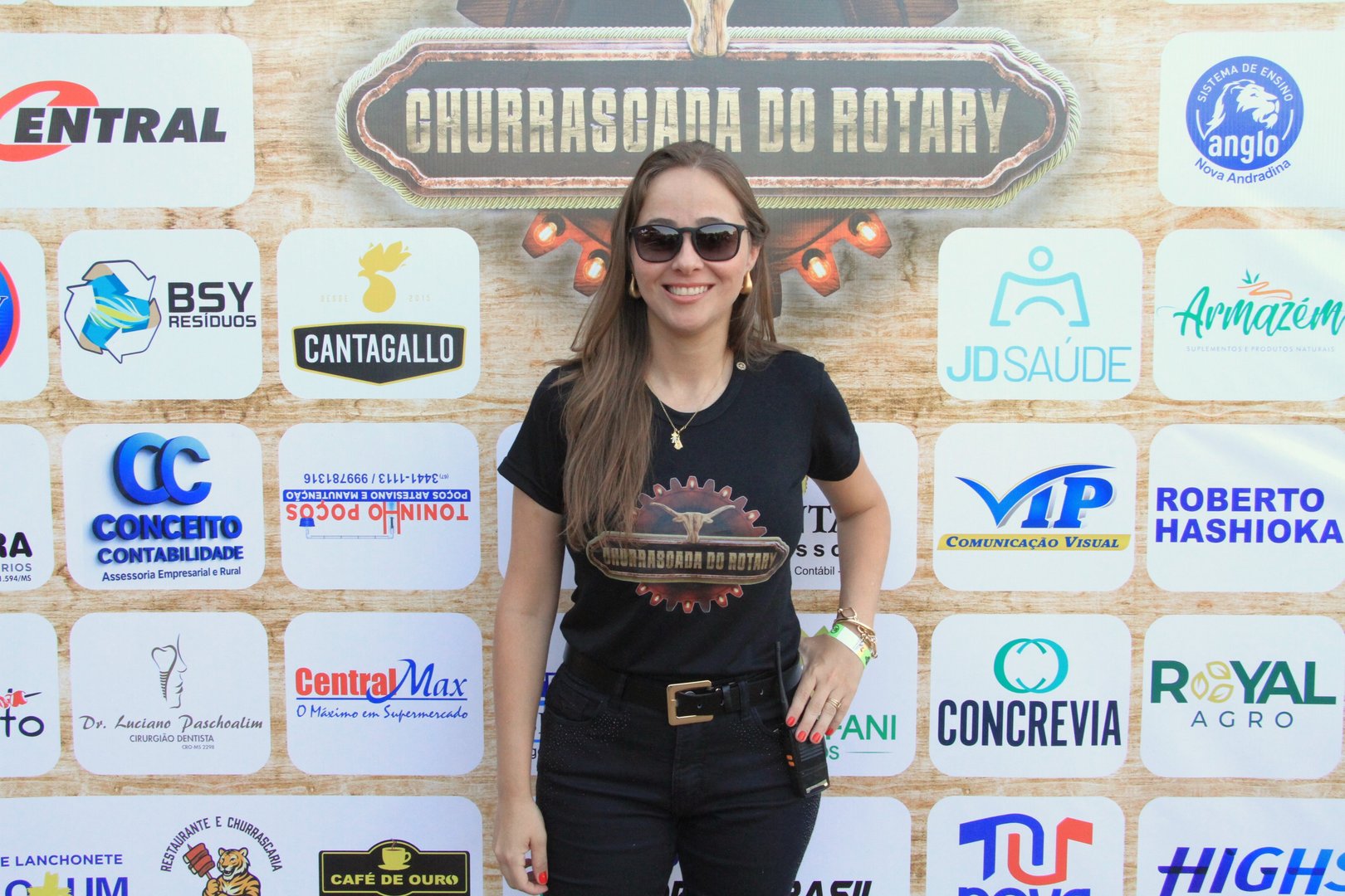 "O Renato é um ser humano sensacional e um profissional muito transparente. Tudo que nos prometeu ele conseguiu cumprir dentro do evento no qual ele nos nos atendeu. Ele trabalhou para gente na nossa primeira edição da Churrascada e a atuação dele foi espetacular. O Renato, com todo profissionalismo, conseguiu nos passar a segurança para que a gente pudesse encampar esse projeto. Ele trabalhou com muita seriedade e arrancou elogios. Com certeza, na nossa próxima edição ele estará conosco. É gratificante saber que aqui em Nova Andradina podemos contar com um profissional desse nível" - Diene Dan, presidente do Rotary Club de Nova Andradina