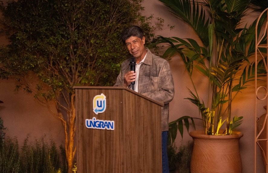 Paulo Roberto Neves, presidente da Sicredi Centro-Sul MS/BA, durante preview exclusivo da UNIGRAN Decor