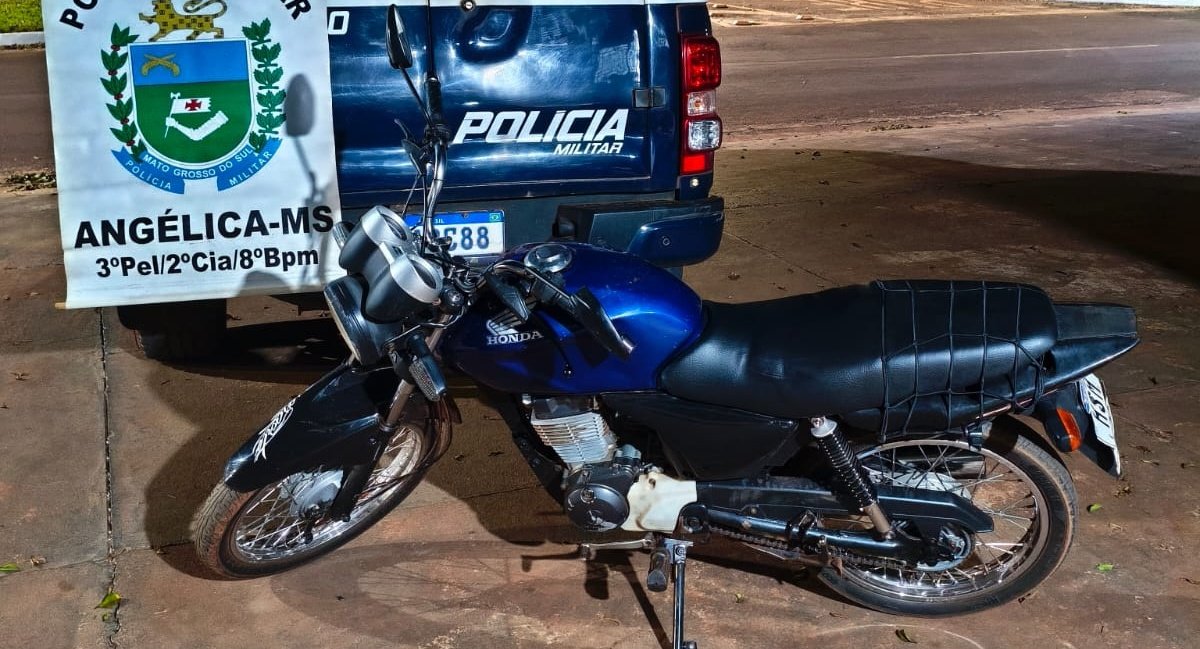 Motocicleta com placa danificada leva dois jovens à delegacia em Angélica