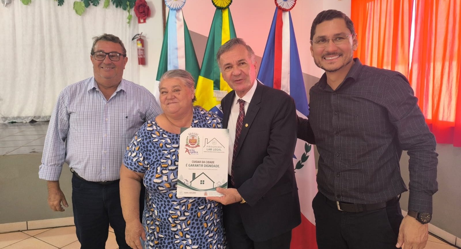 Programa Lar Legal: iniciativa do TJ-MS transforma sonho em realidade e entrega 145 escrituras a famílias de Angélica
