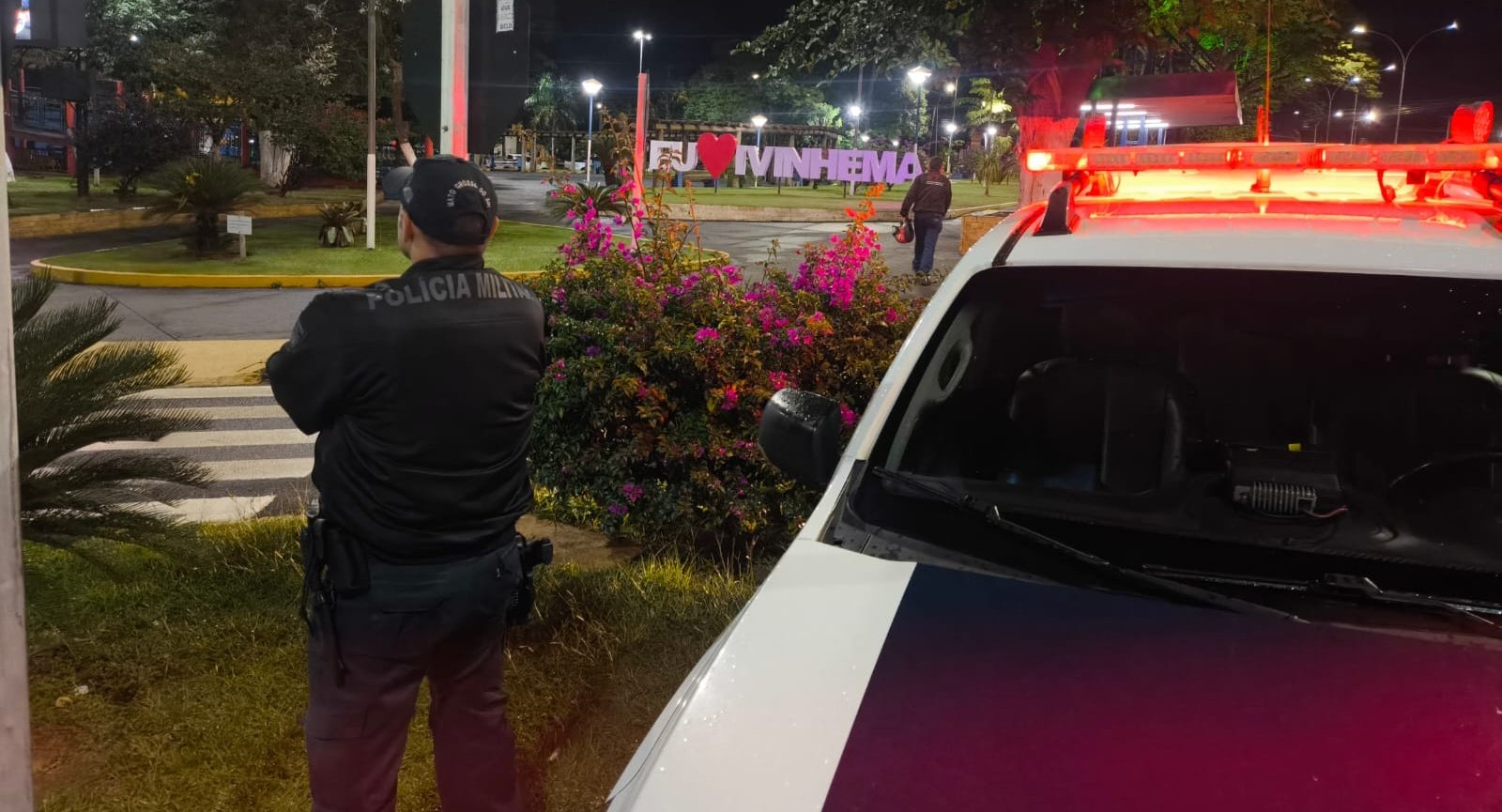 Adolescente de 14 anos é flagrada pela Polícia Militar dirigindo caminhonete em Ivinhema
