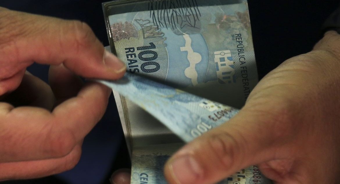 Desenrola Adimplentes começa a operar nesta terça-feira