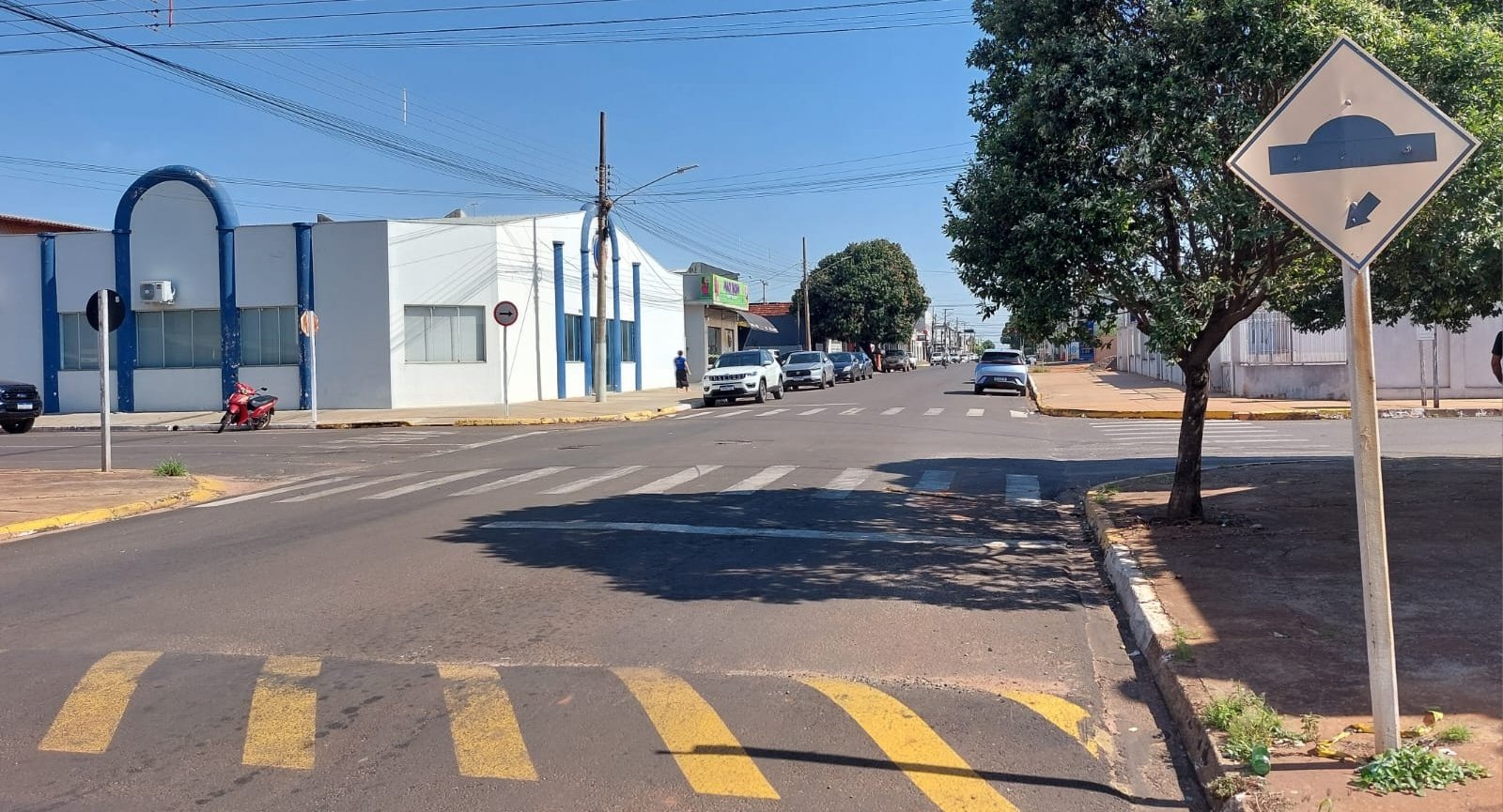 Indicações apontam necessidade de reparos em drenagem e estudo para instalação de semáforos em cruzamentos