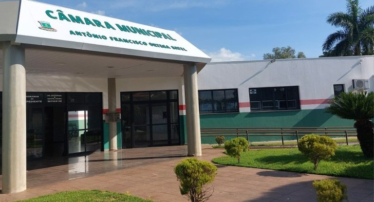 Câmara de Nova Andradina reúne pedidos por mais segurança no trânsito em duas indicações