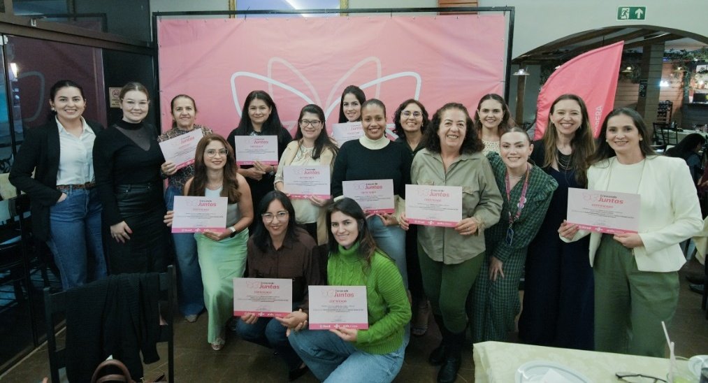 Sicredi Centro-Sul MS/BA capacita 200 mulheres empreendedoras por meio do programa Crescendo Juntas